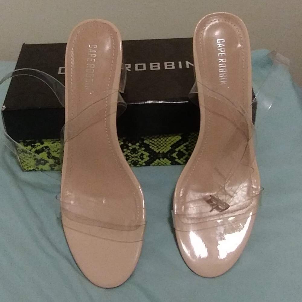 Cape Robbin sandals